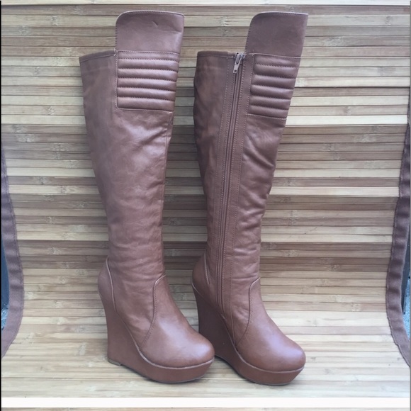 Wedges boots - Picture 1 of 4